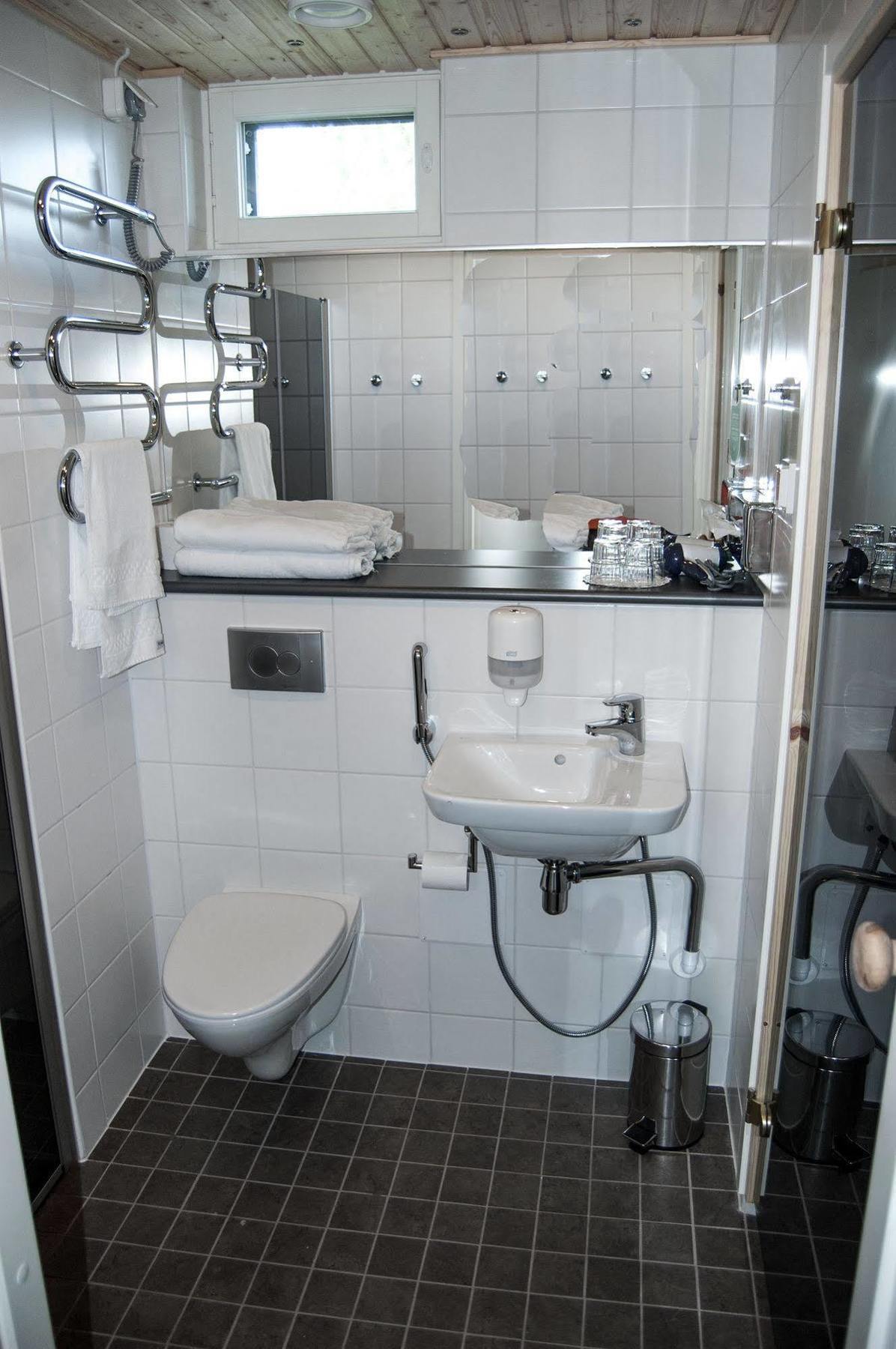 Hotel Jahtihovi Kuopio Extérieur photo